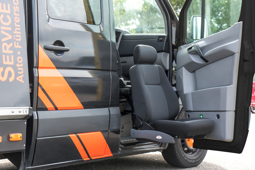 Sodermanns Servicemobil, Hub-Schwenksitz, Hol- & Bringservice