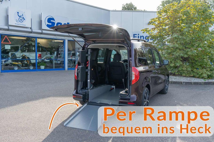 Behindertengerechter Mercedes Benz T180, Heckeinstieg