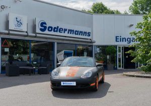 Behindertengerechter Porsche, Fahrschulfahrzeug, Führerschein mit Behinderung
