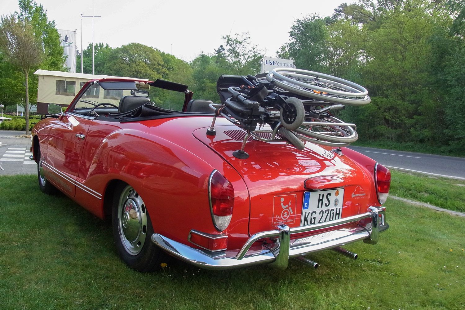 Behindertengerechter Karmann Ghia, LDK, Rollstuhl, Oldtimer, Selbstfahrerumbau