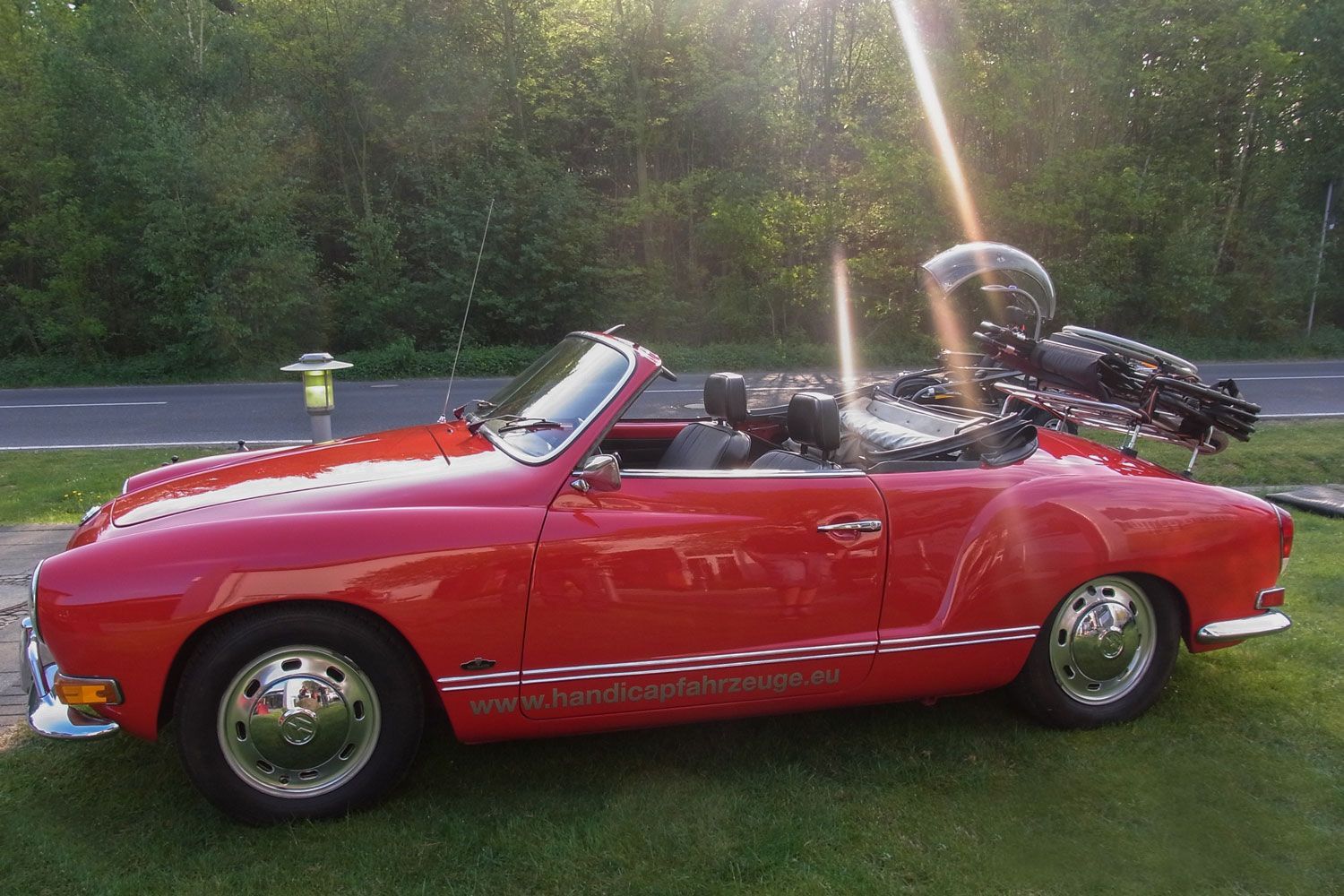 Behindertengerechter Karmann Ghia, LDK, Rollstuhl, Oldtimer, Selbstfahrerumbau