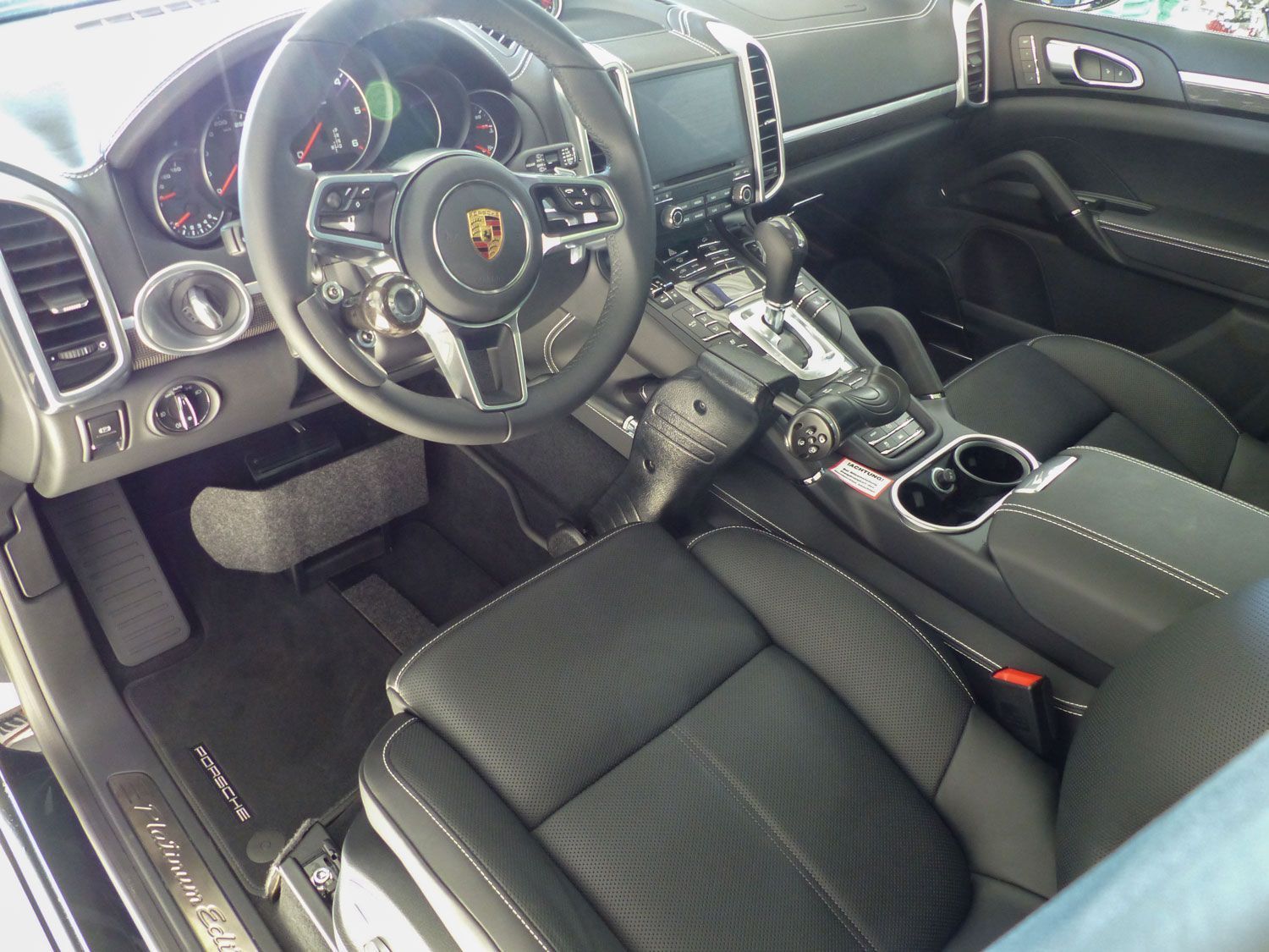 Behindertengerechter Porsche Cayenne Gasring, Fußpedal