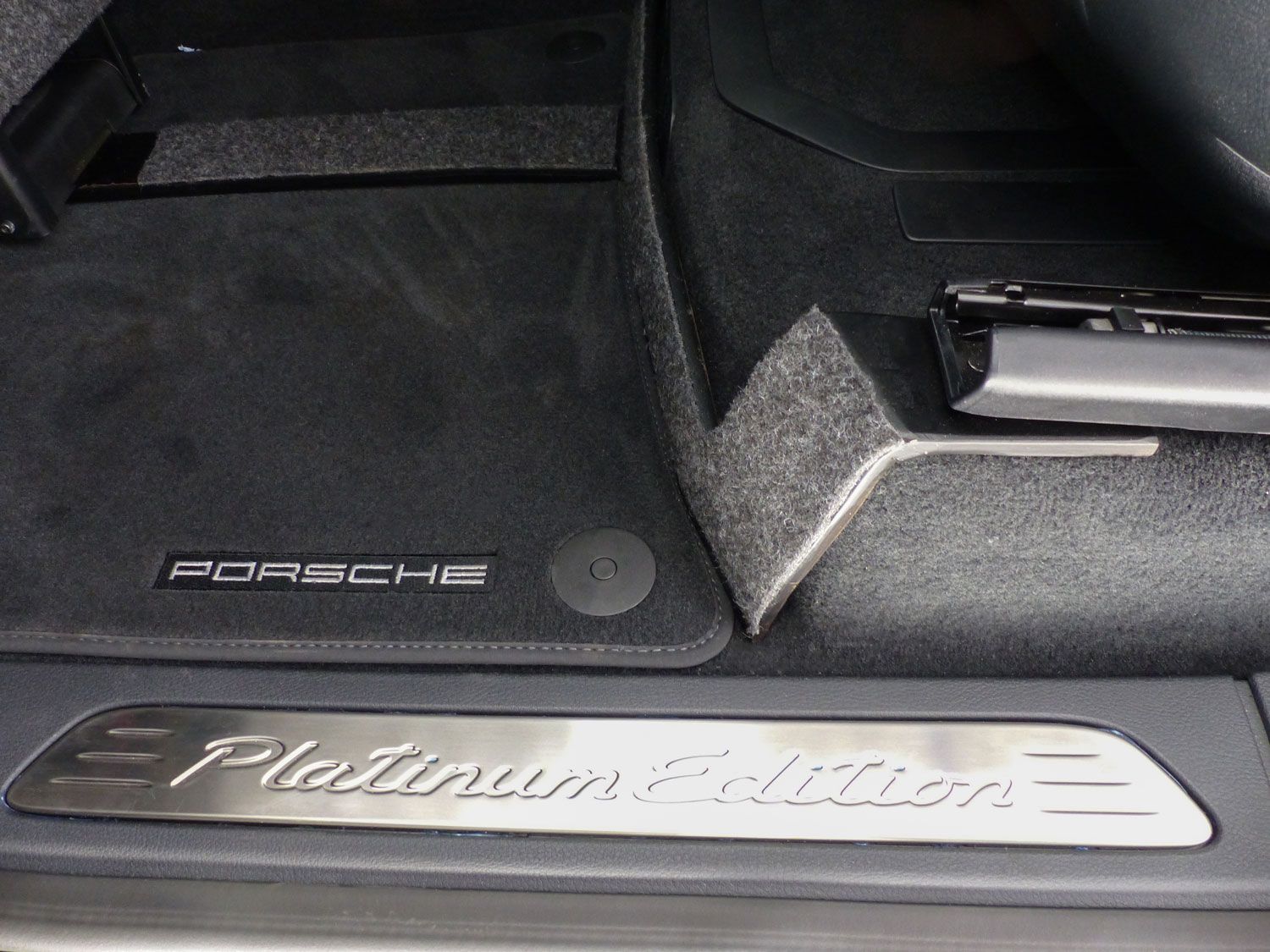 Behindertengerechter Porsche Cayenne Gasring, Fußpedal