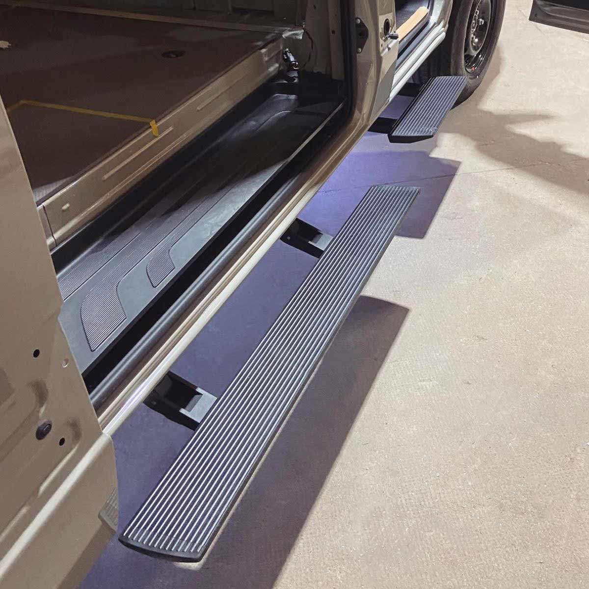 Trittstufe, Einstiegshilfe, behindertengerechter Fahrzeugumbau, Sodermanns