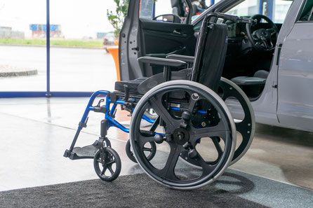 Trivida dreiteiliges Rollstuhlrad, Behindertengerecht, Handicap, Sodermanns