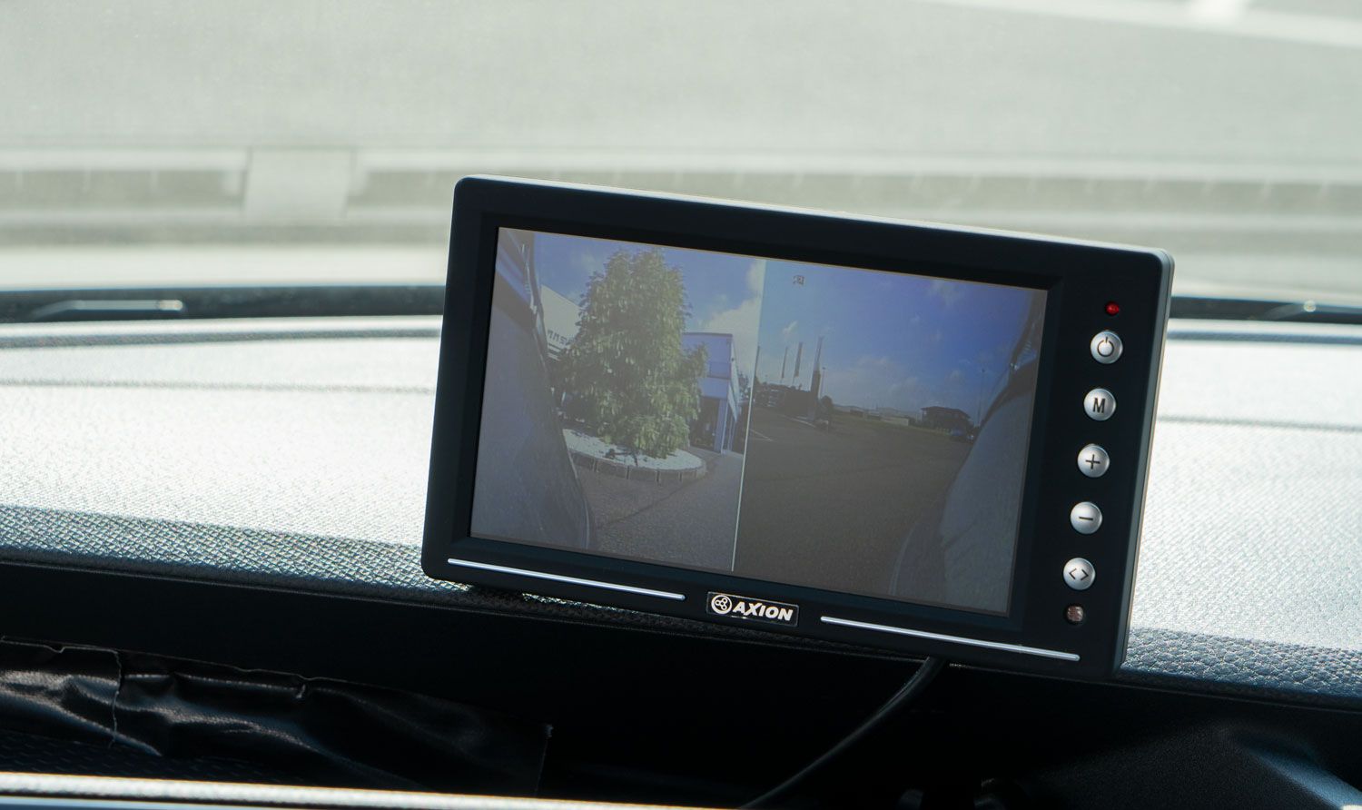 Behindertengerechter Volkswagen Caddy 5, Heckeinstieg, elektrische Rampe, Space Drive, Bodenbegradigung, Docking Station, Kamera, Elektrische Sonnenblende