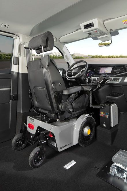 Behindertengerechter Volkswagen T6.1, Selbstfahrerumbau, Bodenbegradigung, Space Drive, Dockingstation, Sodermanns