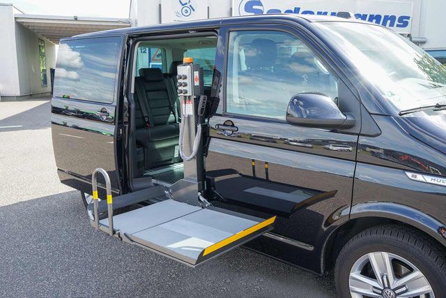 Rollstuhllift SF 350 III, behindertengerechter Fahrzeugumbau Sodermanns