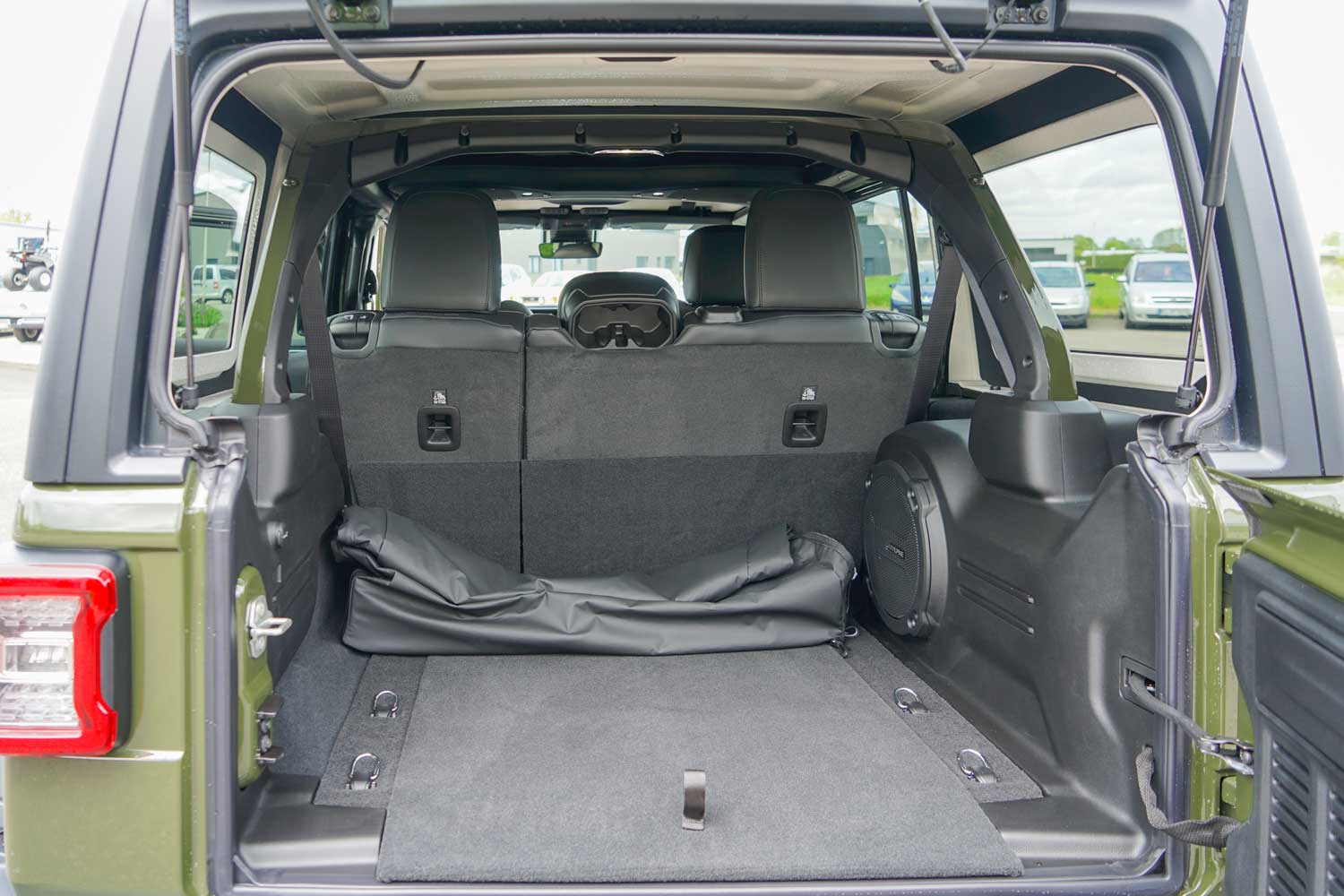 Behindertengerechter Jeep Wrangler, Selbstfahrerumbau, elektronisches Linkesgas, Sodermanns