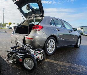 Carolift, Rollstuhlverladesystem, behindertengerechter Rollstuhlkran, Handicapumbau, Sodermanns