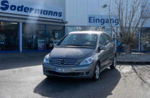 Behindertengerechter Mercedes Benz B-Klasse Sports Tourer, Mietwagen, Beifahrerumbau, Sodermanns