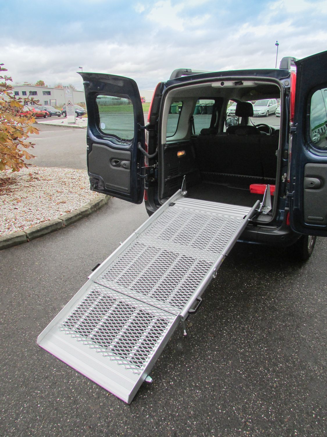Rampen für behindertengerechte Fahrzeuge, Sodermanns
