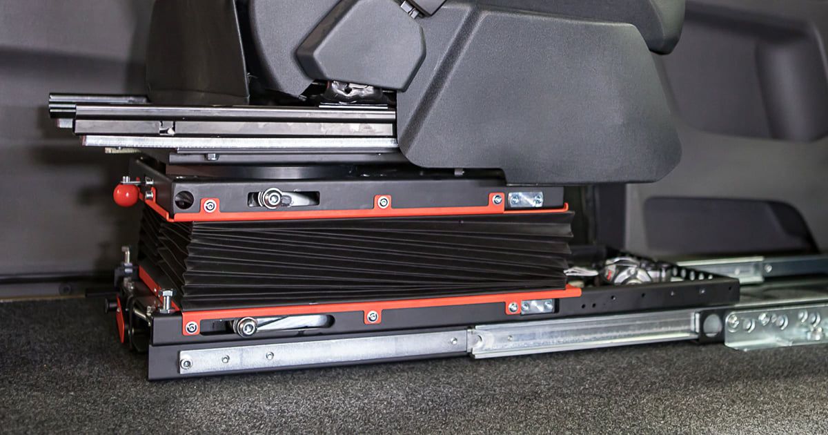 6-Wege-Konsole, Transferkonsole, behindertengerechter Fahrzeugumbau Sodermanns