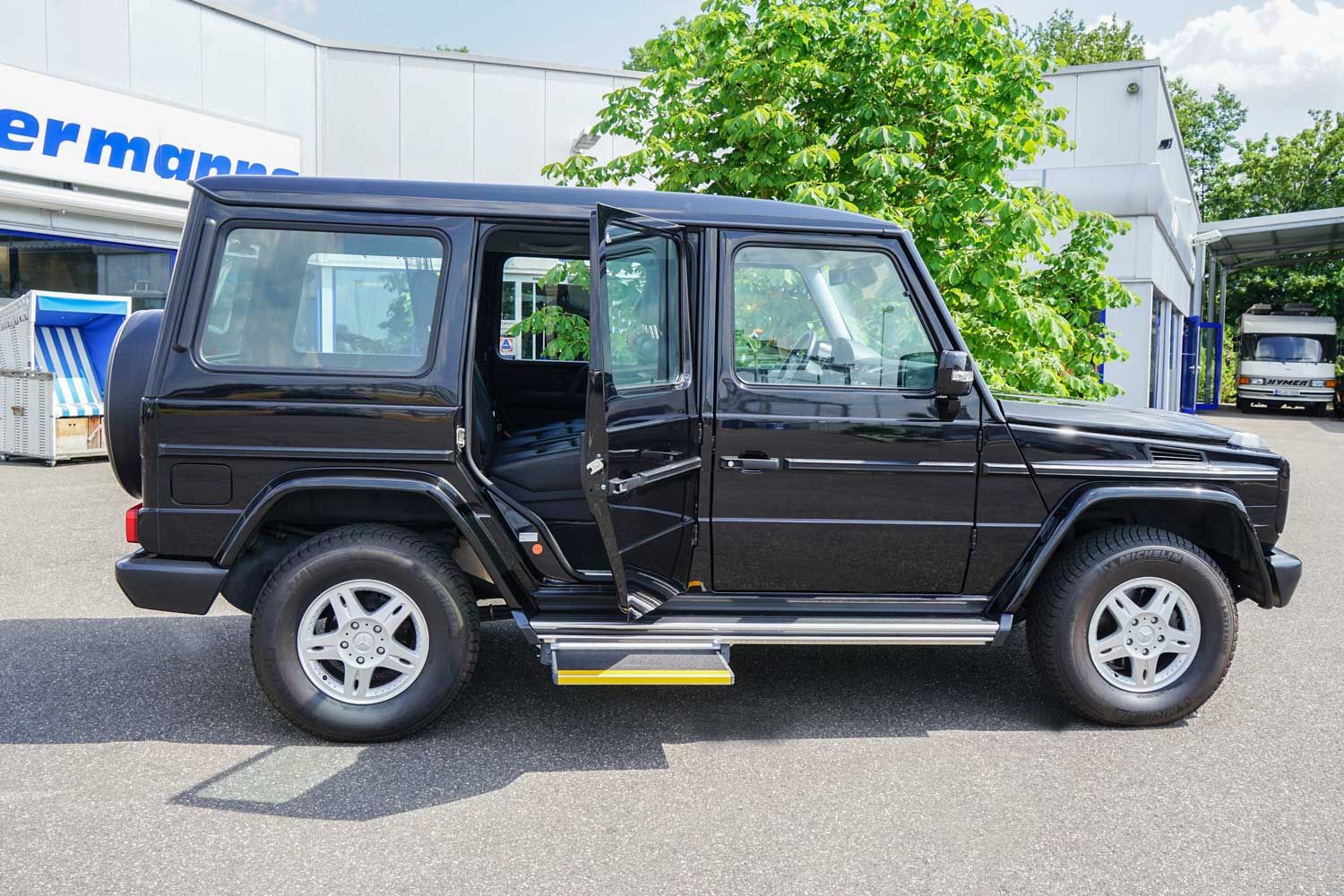 Trittstufe, Einstiegshilfe, behindertengerechter Fahrzeugumbau, Sodermanns