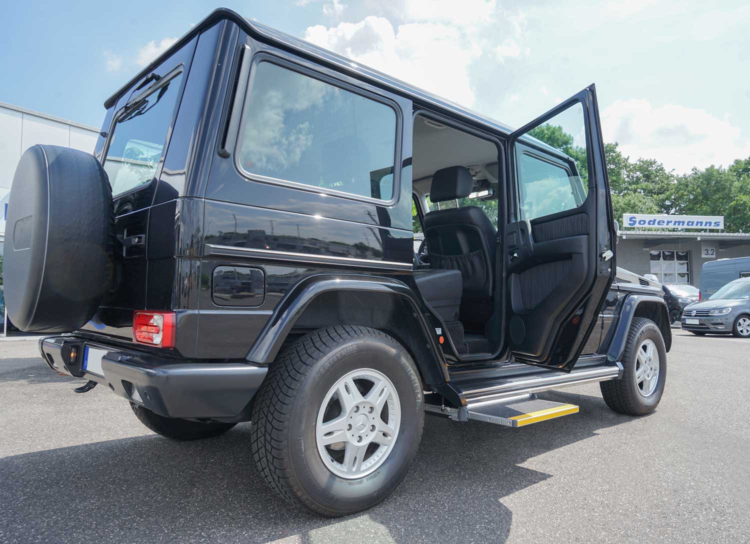 Trittstufe, Einstiegshilfe, behindertengerechter Fahrzeugumbau, Sodermanns