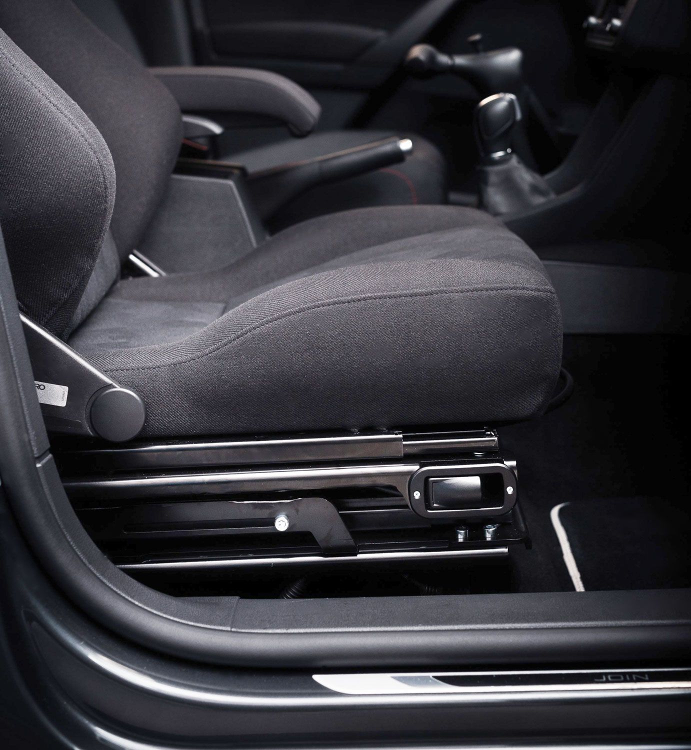 Einstiegshilfen, Hub- Schwenksitzkonsolen, Twister, behindertengerechter Fahrzeugumbau, Sodermanns