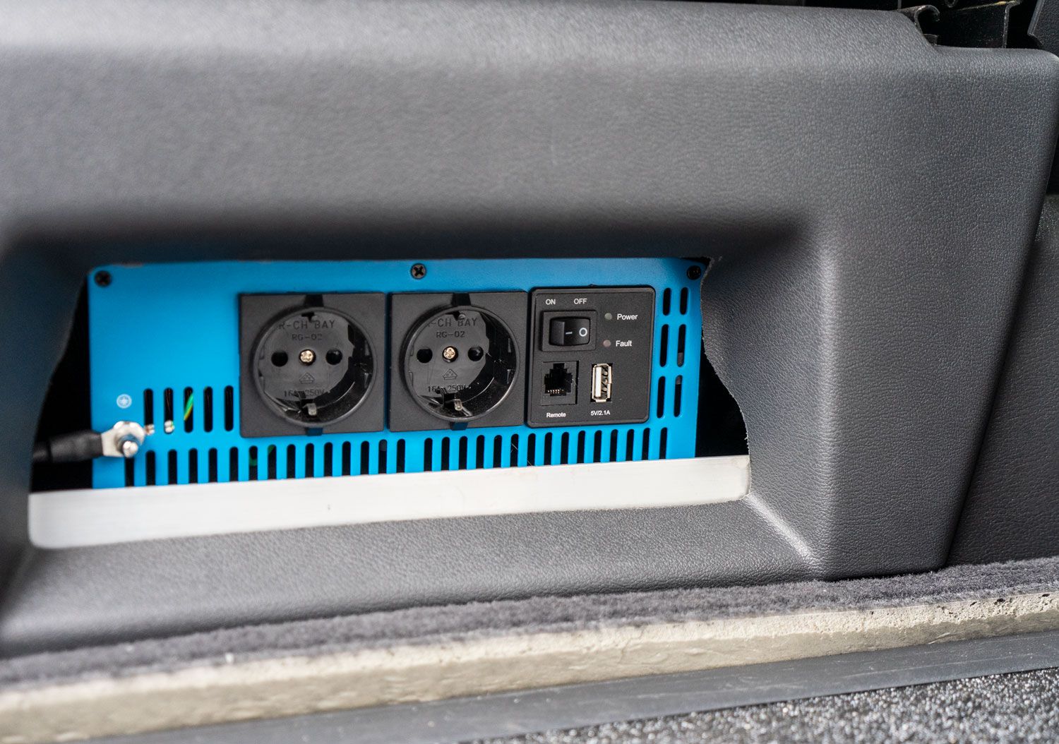 VW T6 Freizeitmobil, Hecklift, Toilette, Freizeitblock, Beifahrerumbau, Sodermanns