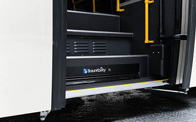 Kassettenlift UVL855 STEP, Einstiegshilfe, behindertengerechter Fahrzeugumbau, Sodermanns