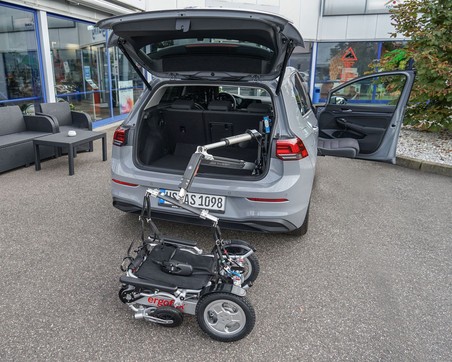 Ergoflix, Elektrorollstuhl, Verladung, Volkswagen Golf 8, Sodermanns