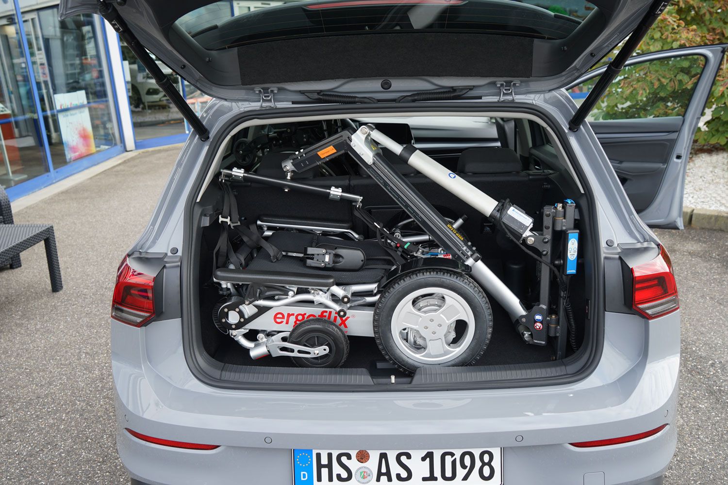 Ergoflix, Elektrorollstuhl, Verladung, Volkswagen Golf 8, Sodermanns