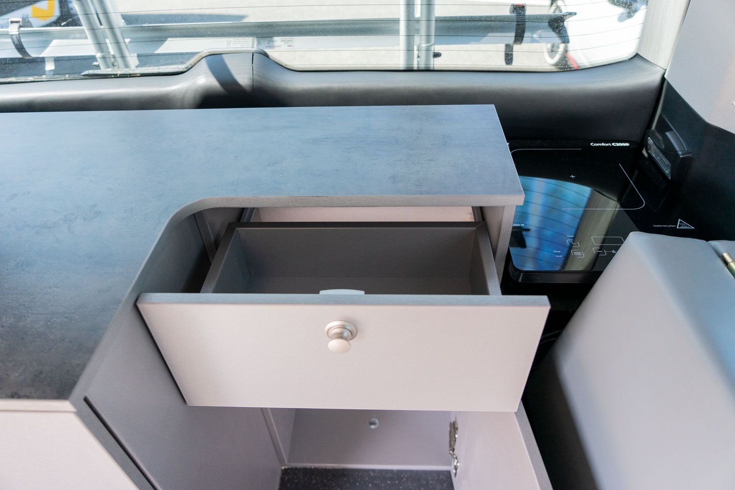 Freizeitblock, Camping Zubehör, Rollstuhlgerecht, Waschbecken, Kochfeld, WC, Stauraum, Sodermanns