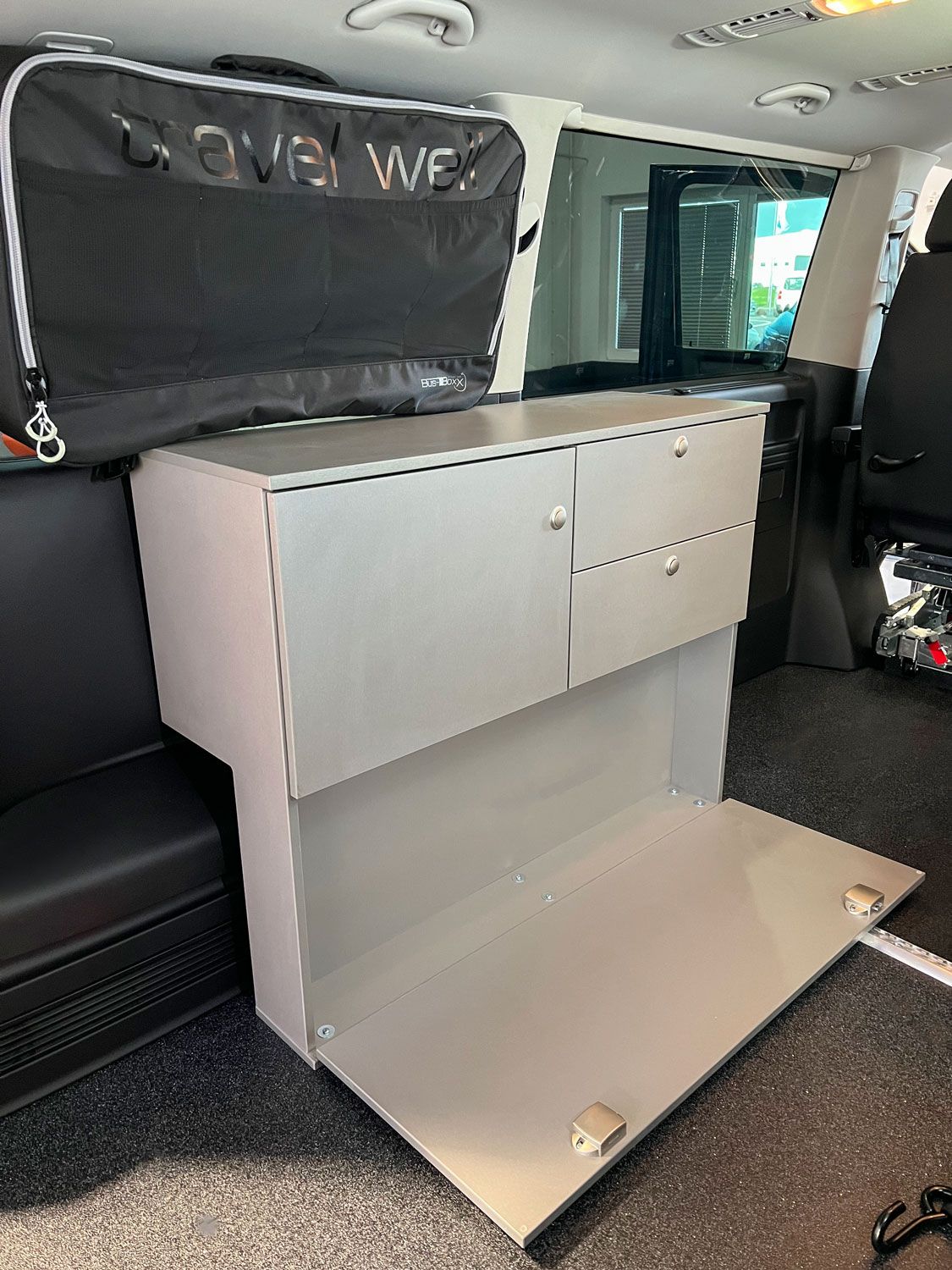 Freizeitblock, Camping Zubehör, Rollstuhlgerecht, Waschbecken, Kochfeld, WC, Stauraum, Sodermanns