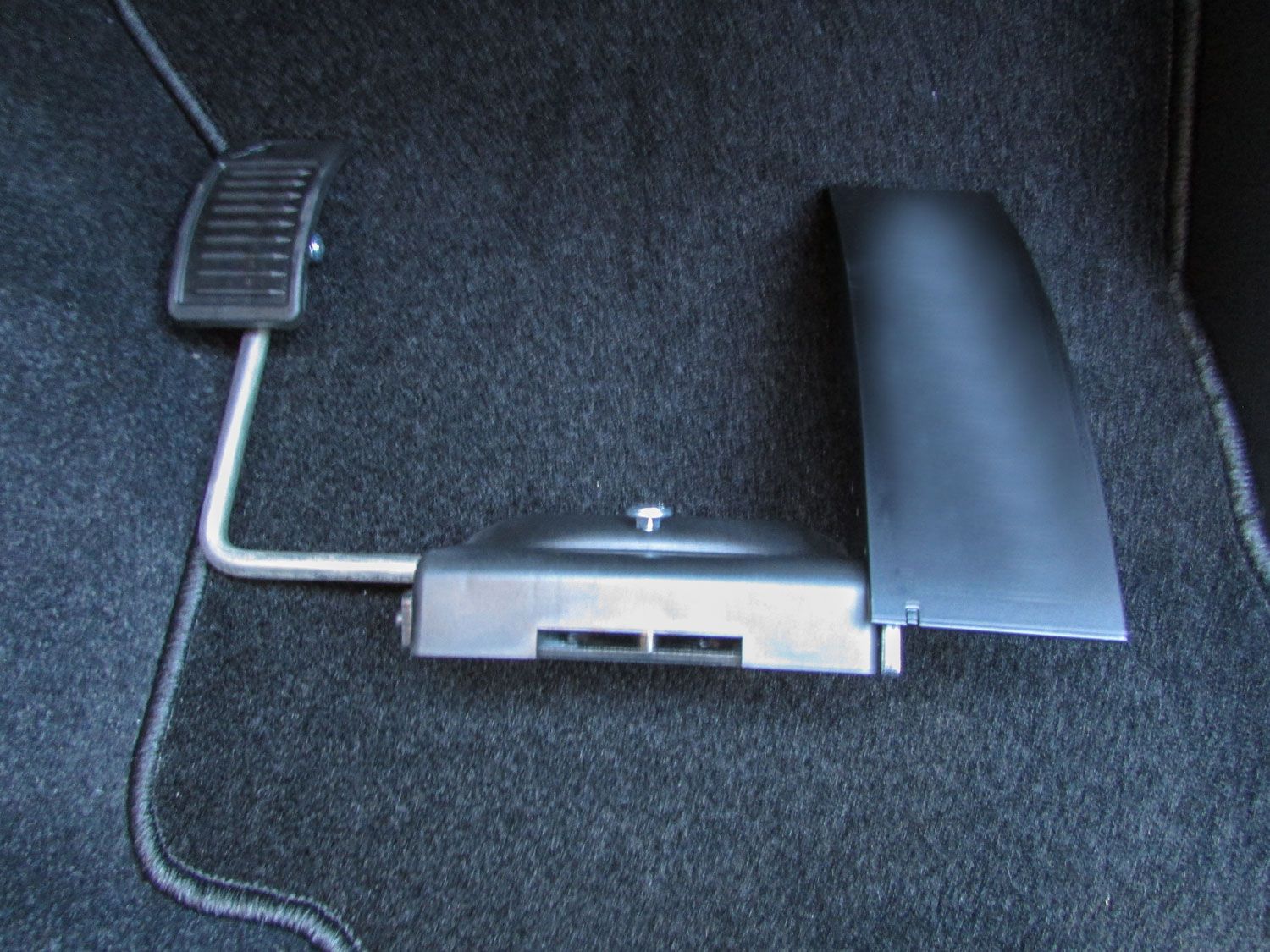 Mechanisches Linksgas, behindertengerechte Fahrzeugumbauten, Sodermanns