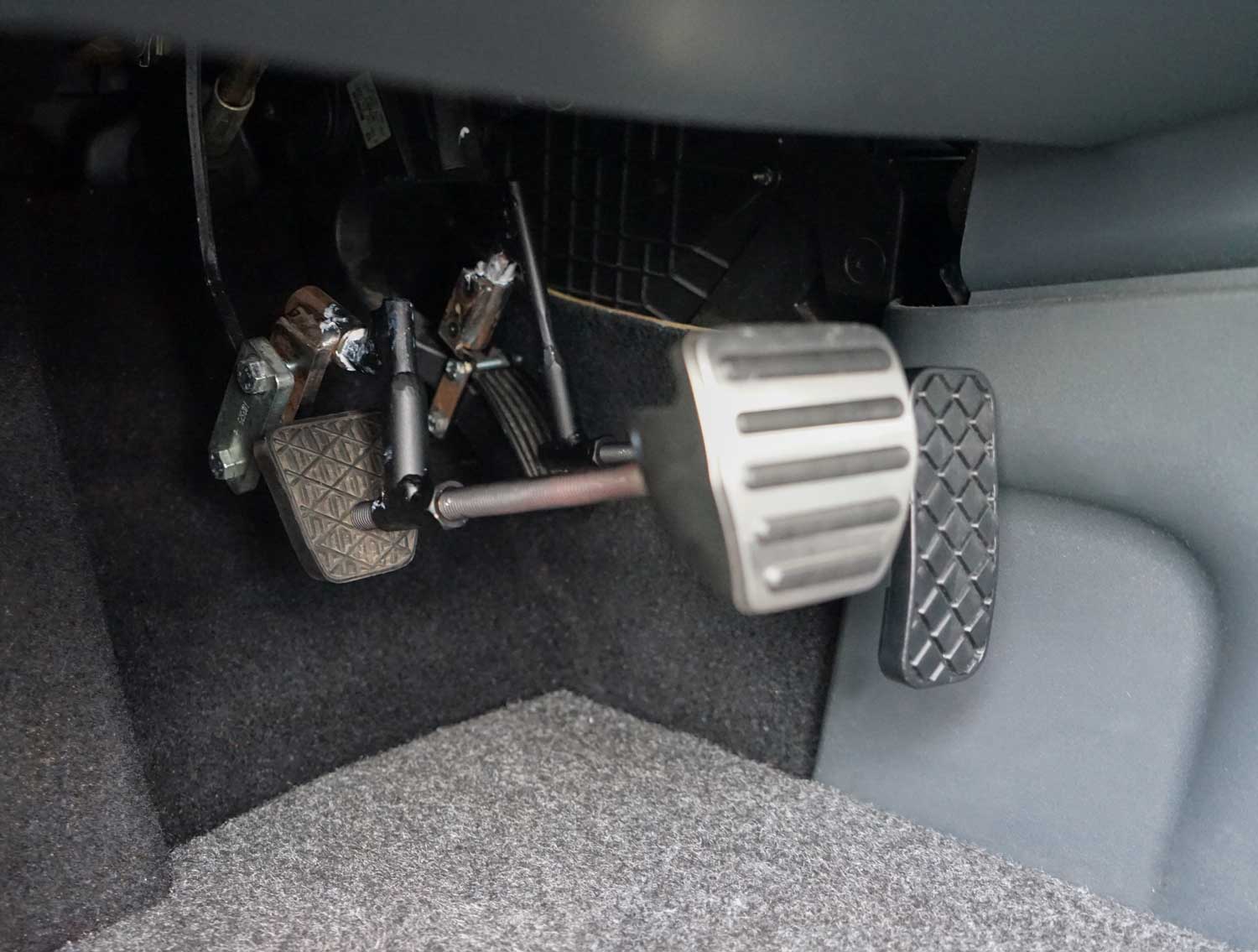 Pedalverlängerung, behindertengerechte Fahrzeugumbauten, Sodermanns