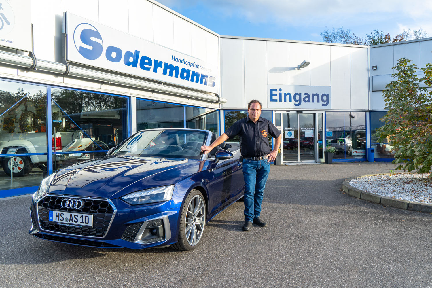 Behindertengerechtes Audi A5 Cabrio, Veigel e Classic, Handgerät, MFD, Selbstfahrerumbau