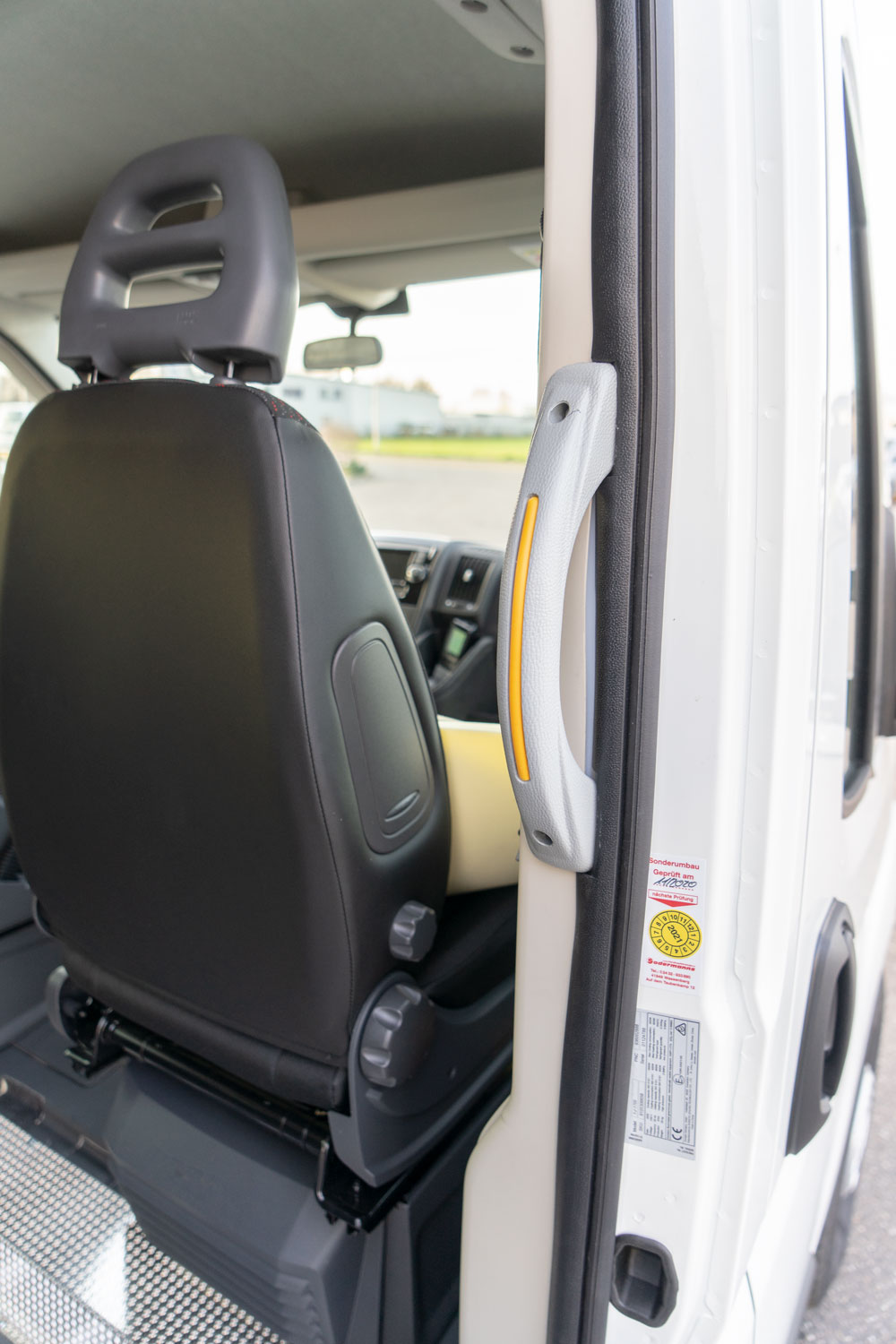 Behindertengerechter Citroen Jumper, Beifahrerumbau, Hecklift, Smart Floor Boden, Smartseats, Innenraumverkleidung, Klimaanlage, Trittstufe, Sodermanns