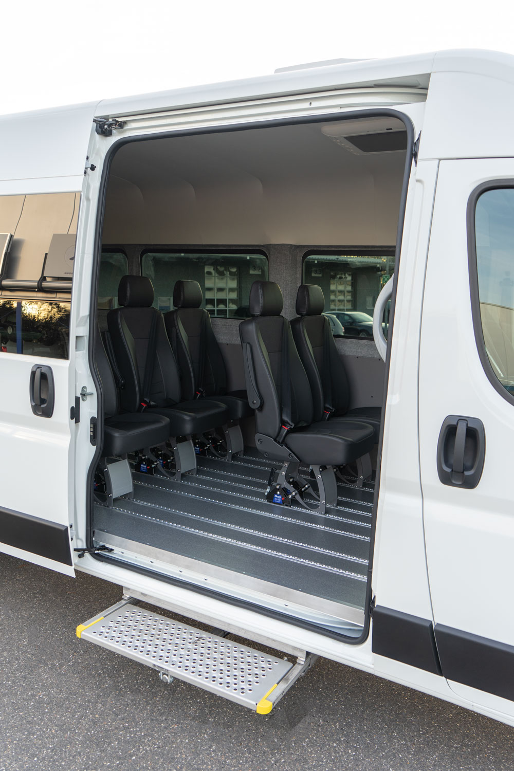 Behindertengerechter Citroen Jumper, Beifahrerumbau, Hecklift, Smart Floor Boden, Smartseats, Innenraumverkleidung, Klimaanlage, Trittstufe, Sodermanns