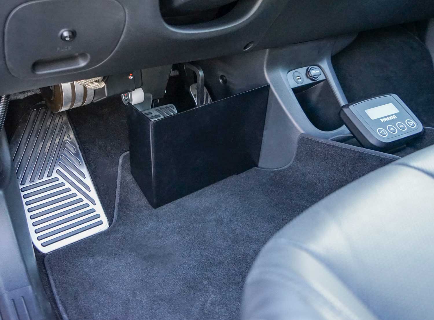 Behindertengerechter Hyundai IONIQ 5, Selbstfahrerumbau, Space drive system, Gasbremschieber, MFD, Pedalsperre, Sodermanns