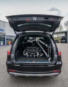 Behindertengerechter Mercedes Benz GLS 300 D 4 Matic, Selbstfahrerumbau, LP Range Verladekran, Ergoflix, Sodermanns