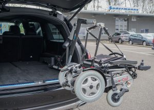 Behindertengerechter Mercedes Benz GLS 300 D 4 Matic, Selbstfahrerumbau, LP Range Verladekran, Ergoflix, Sodermanns