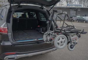 Behindertengerechter Mercedes Benz GLS 300 D 4 Matic, Selbstfahrerumbau, LP Range Verladekran, Ergoflix, Sodermanns