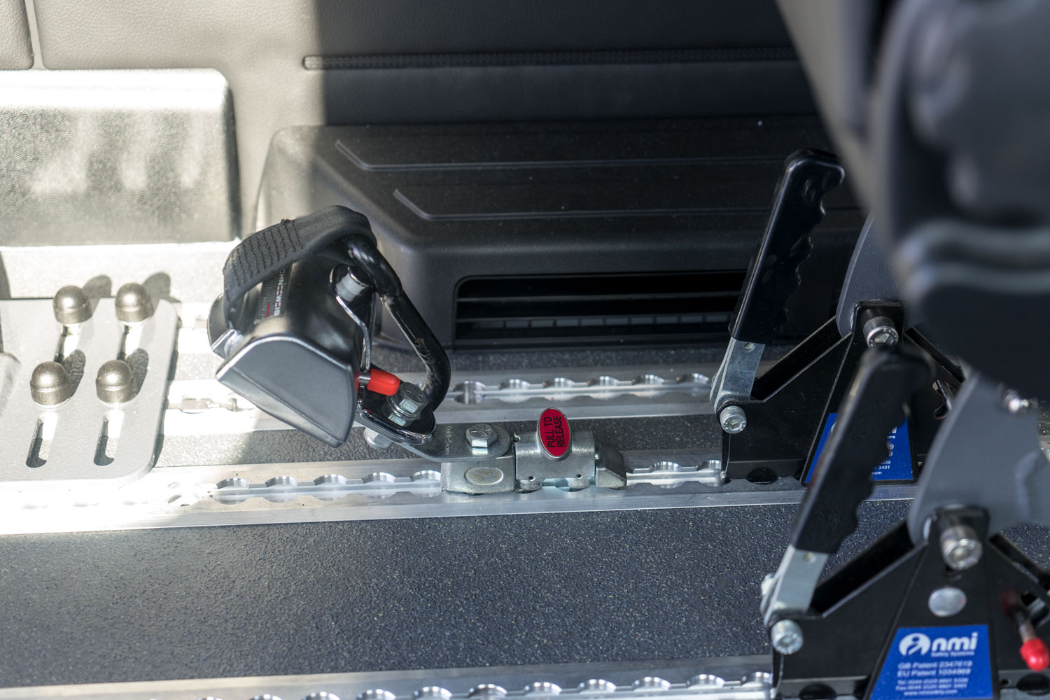 Behindertengerechter Mercedes Benz Sprinter, Beifahrerumbau Sodermanns