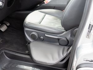 Behindertengerechter Mercedes Benz V 220 CDI, Selbstfahrerumbau, Verladesysteme, Space Drive, Kamerasystem, Sodermanns