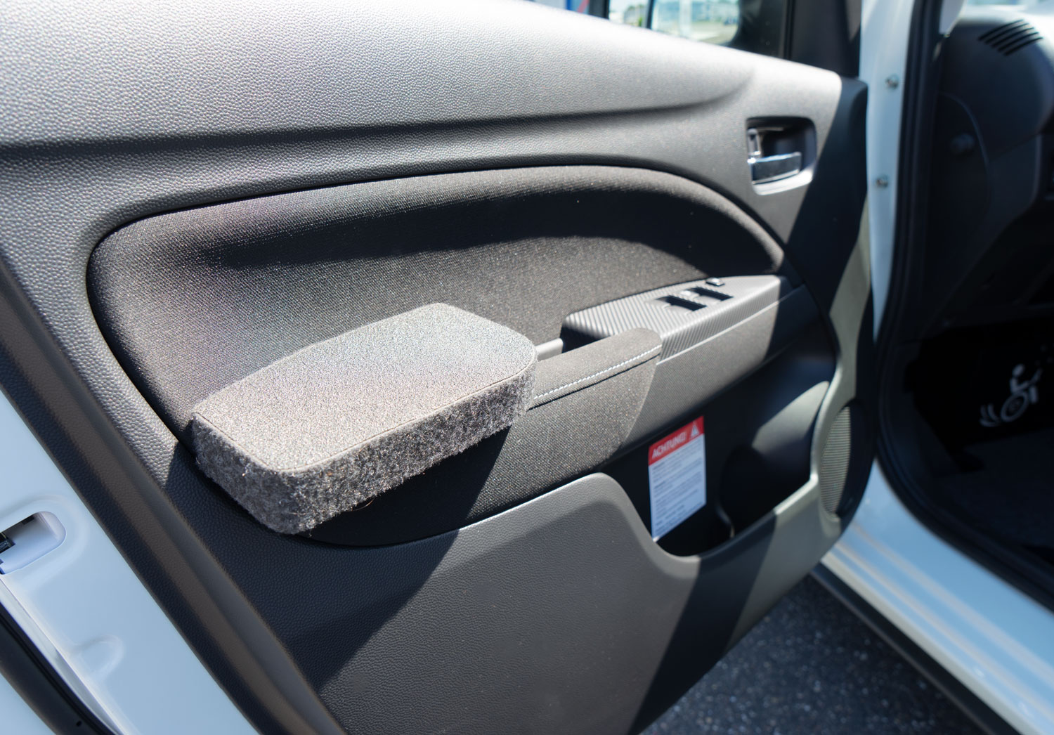 Behindertengerechter Misubishi Space Star, Selbstfahrerumbau, Handgerät, MFD, Ladeboy S2, Sodermanns