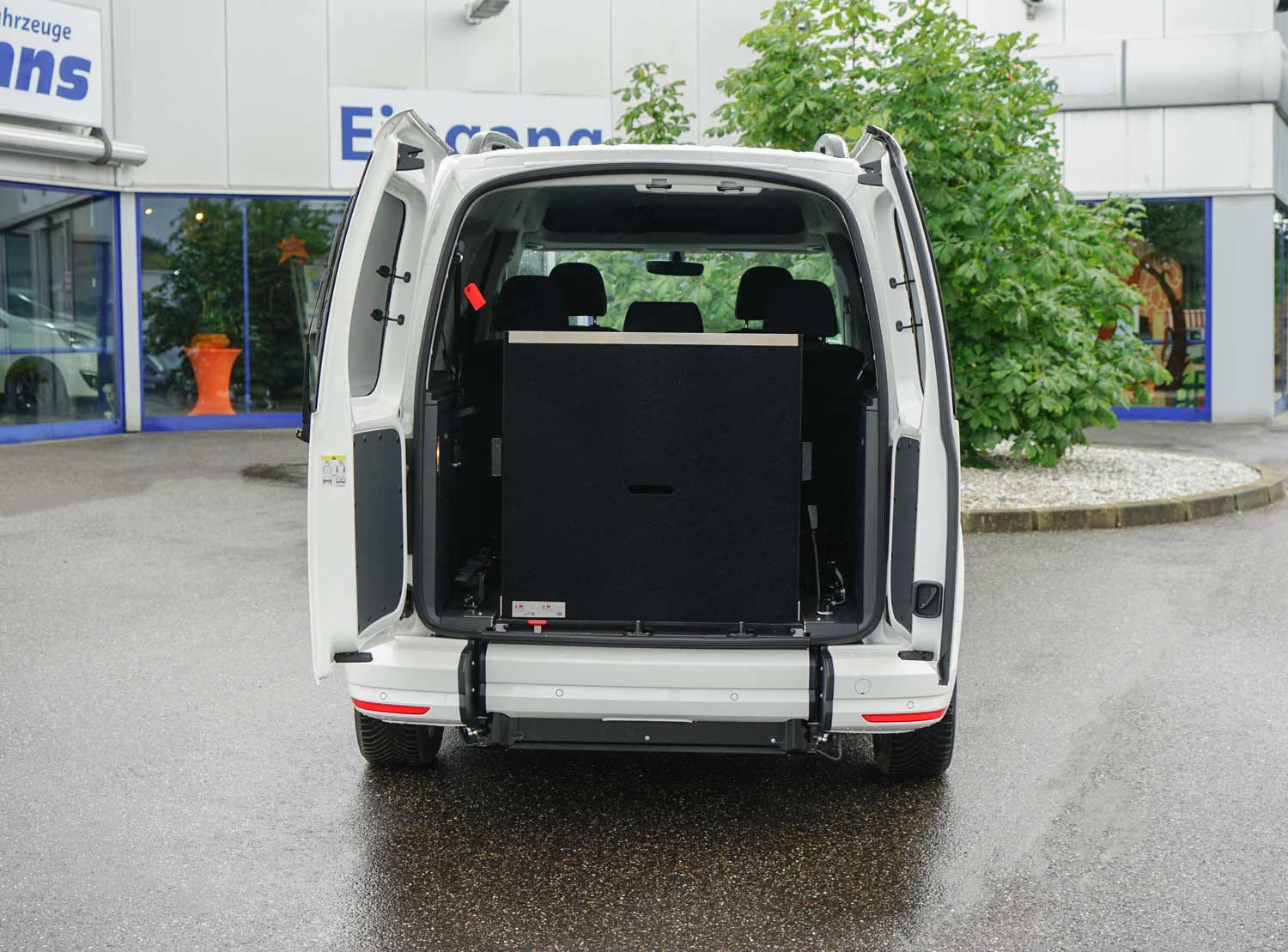 Beifahrerumbau, Handicap, Heckeinstieg, Flügeltüren, Sodermanns