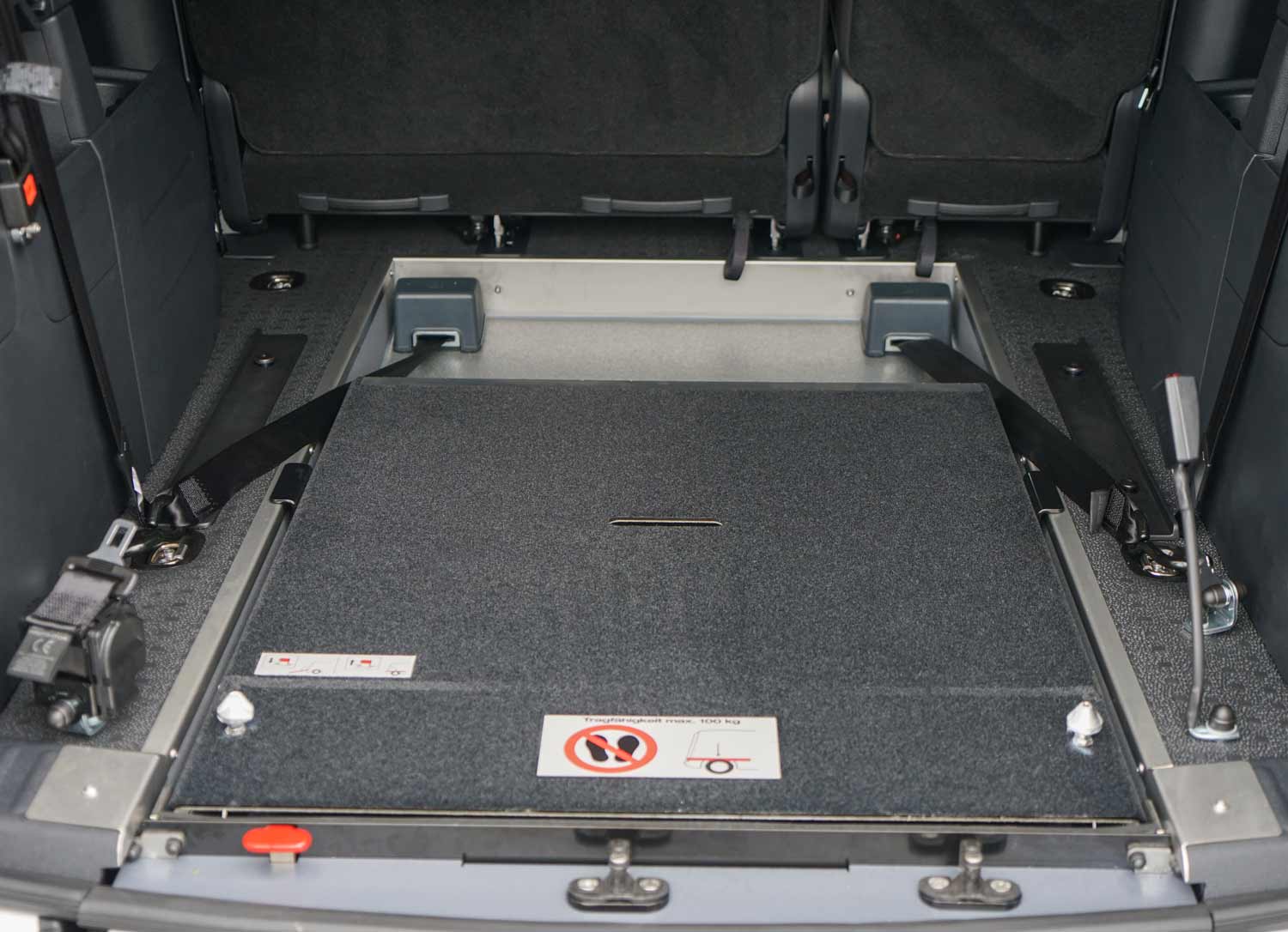 Beifahrerumbau, Handicap, Heckeinstieg, Flügeltüren, Sodermanns