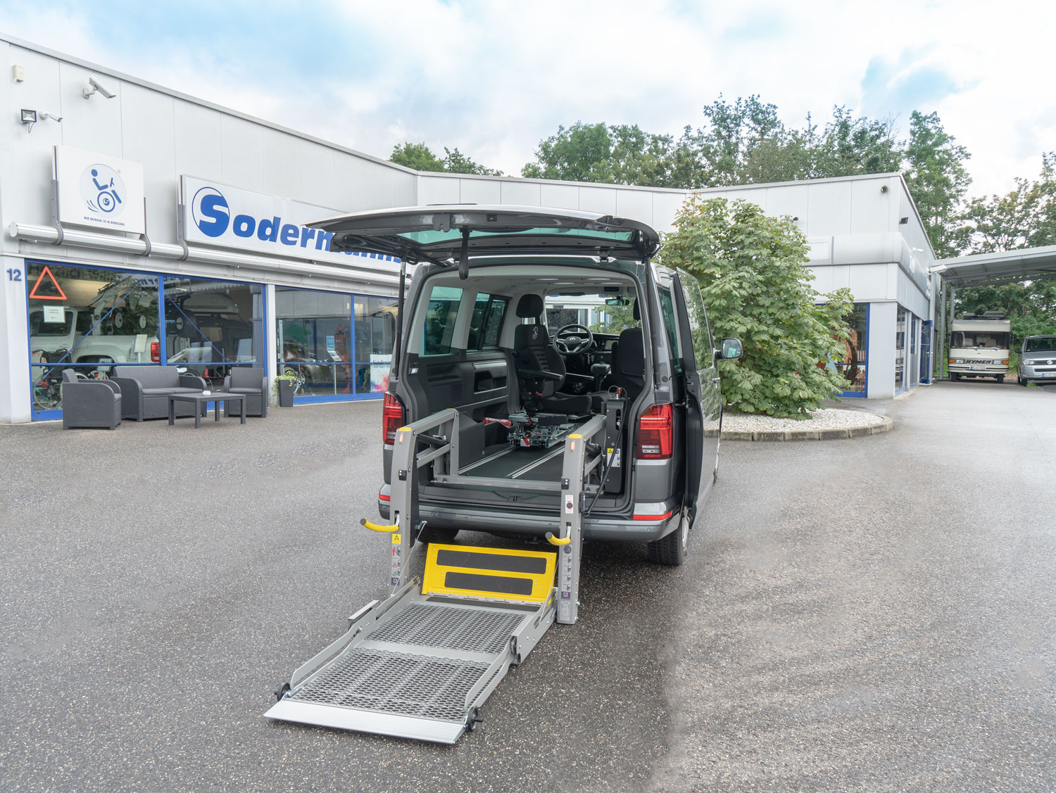 Behindertengerechter Volkswagen T6.1, Selbstfahrerumbau, Sodermanns