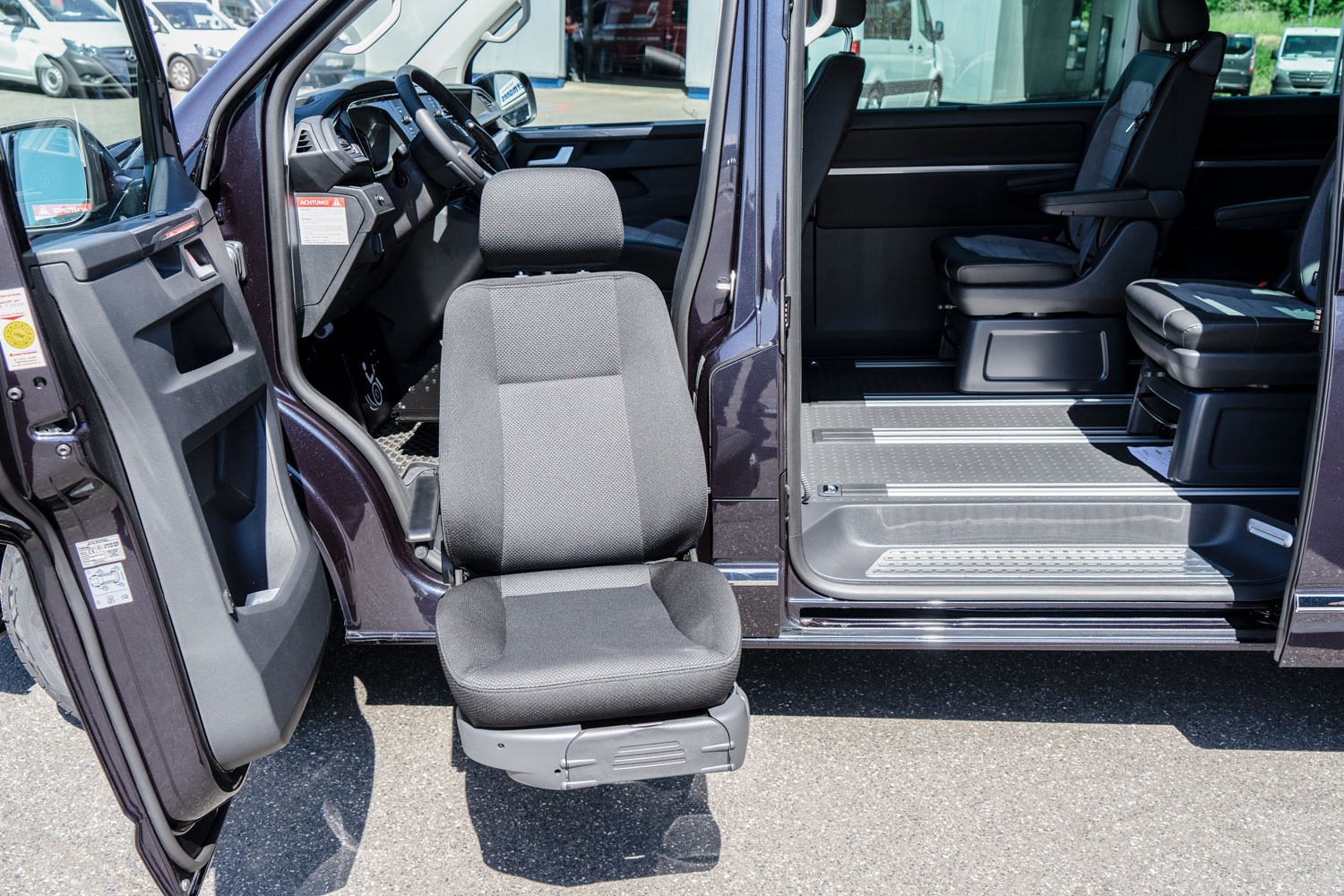 Behindertengerechter Volkswagen T6.1, Selbstfahrerumbau, Sodermanns