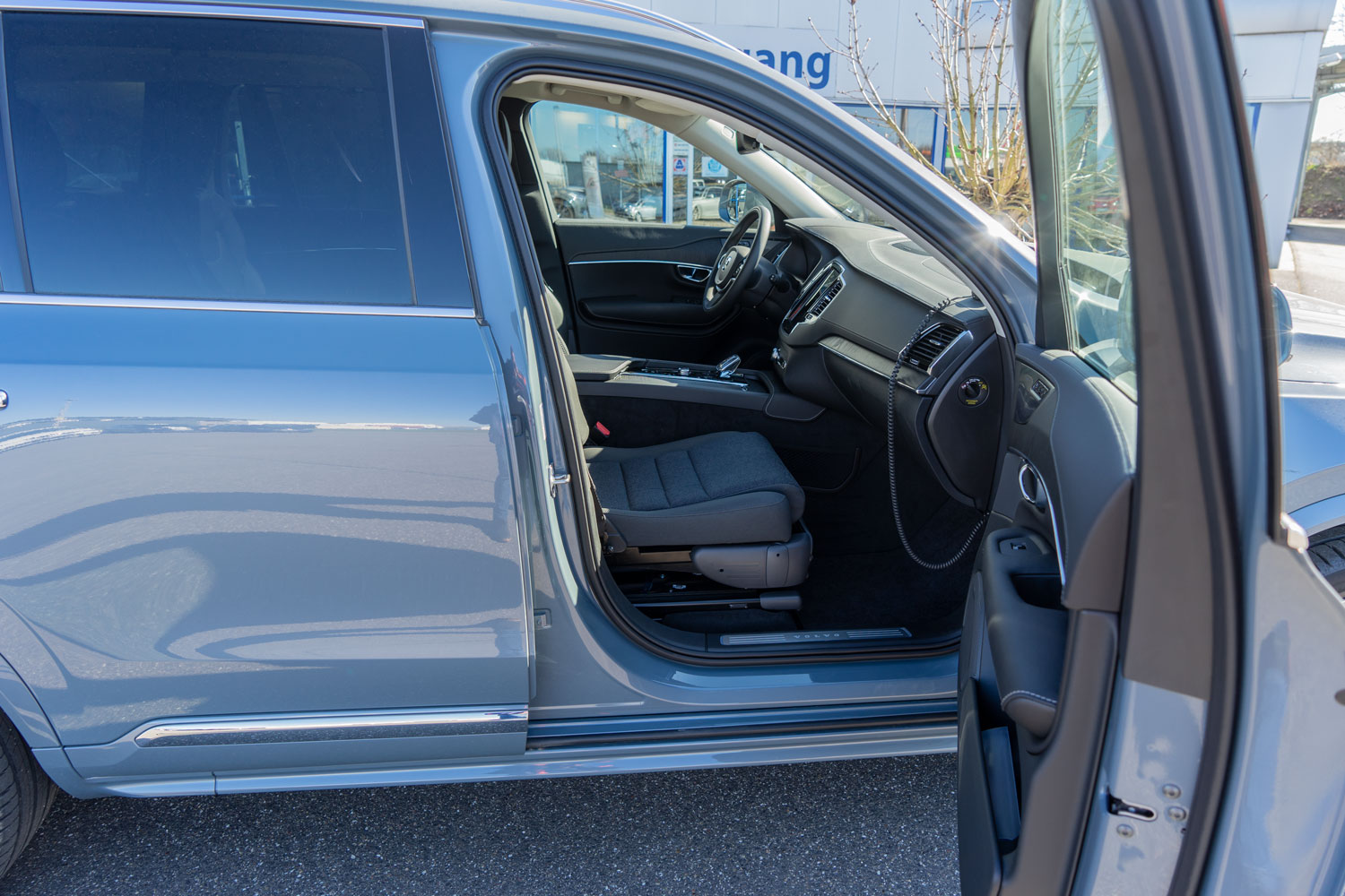 Behindertengerechter Volvo XC90, Beifahrerumbau, Turny, Hub Schwenksitz, Sodermanns
