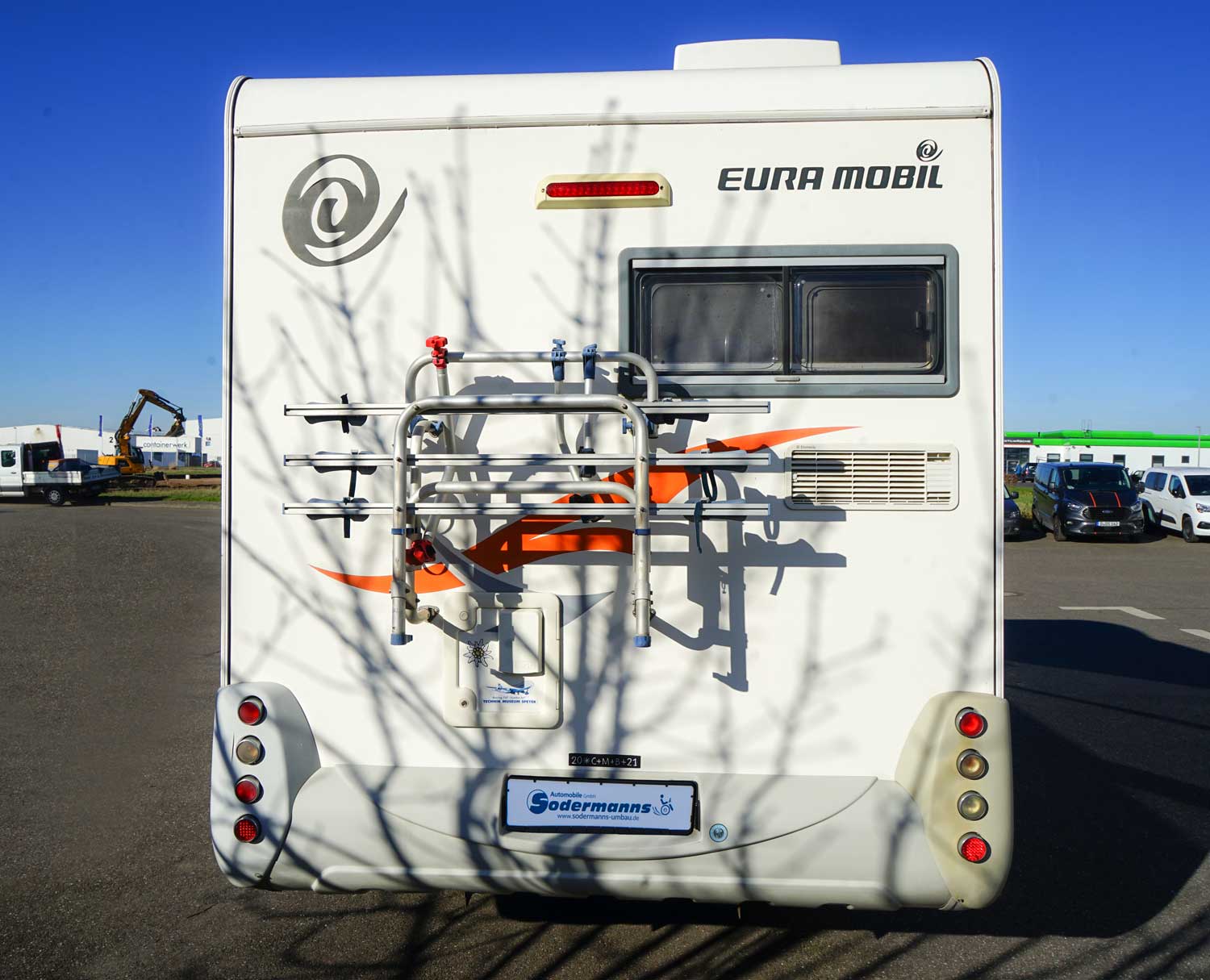 Behindertengerechtes Ford Profila Reisemobil, Beifahrerumbau, automatische doppel Trittstufe, Fernbedienung, Sodermanns