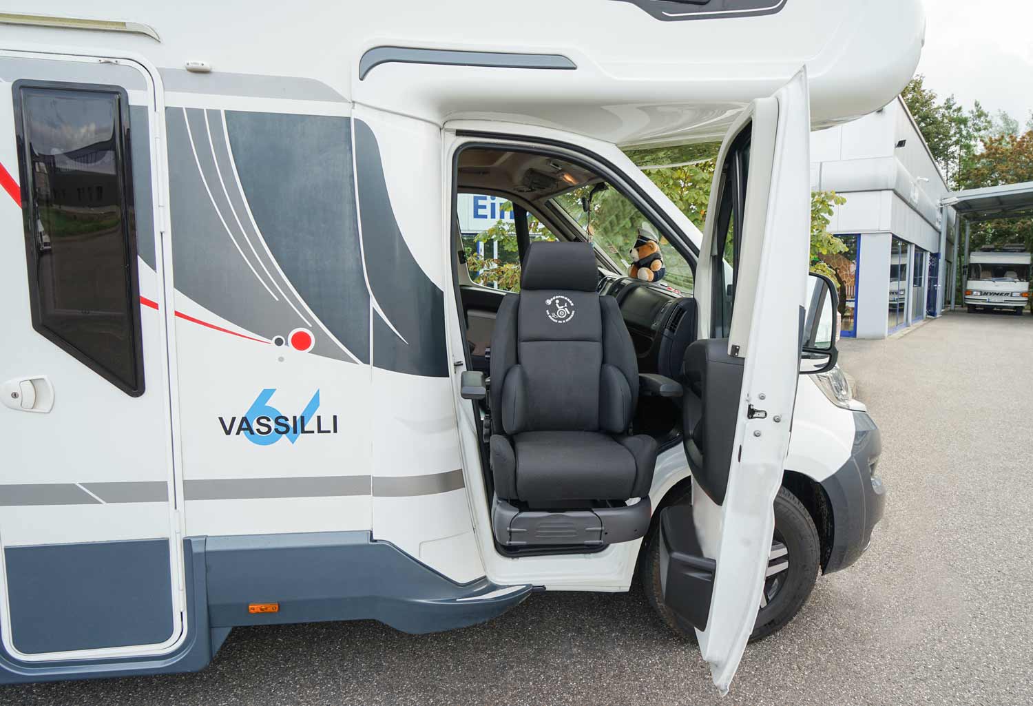 Behindertengerechtes Fiat Granduca Reisemobil, Passivfahrer, Hub-Schwenksitz, Beifahrerseite, Sodermanns