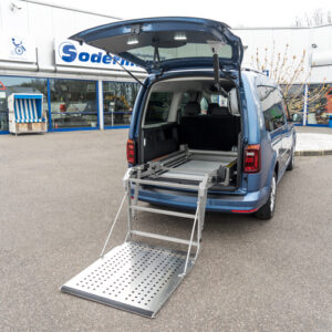 Behindertengerechter VW Caddy Neuwagen, Elektrische Heckklappe, Scooterboy, Sodermanns