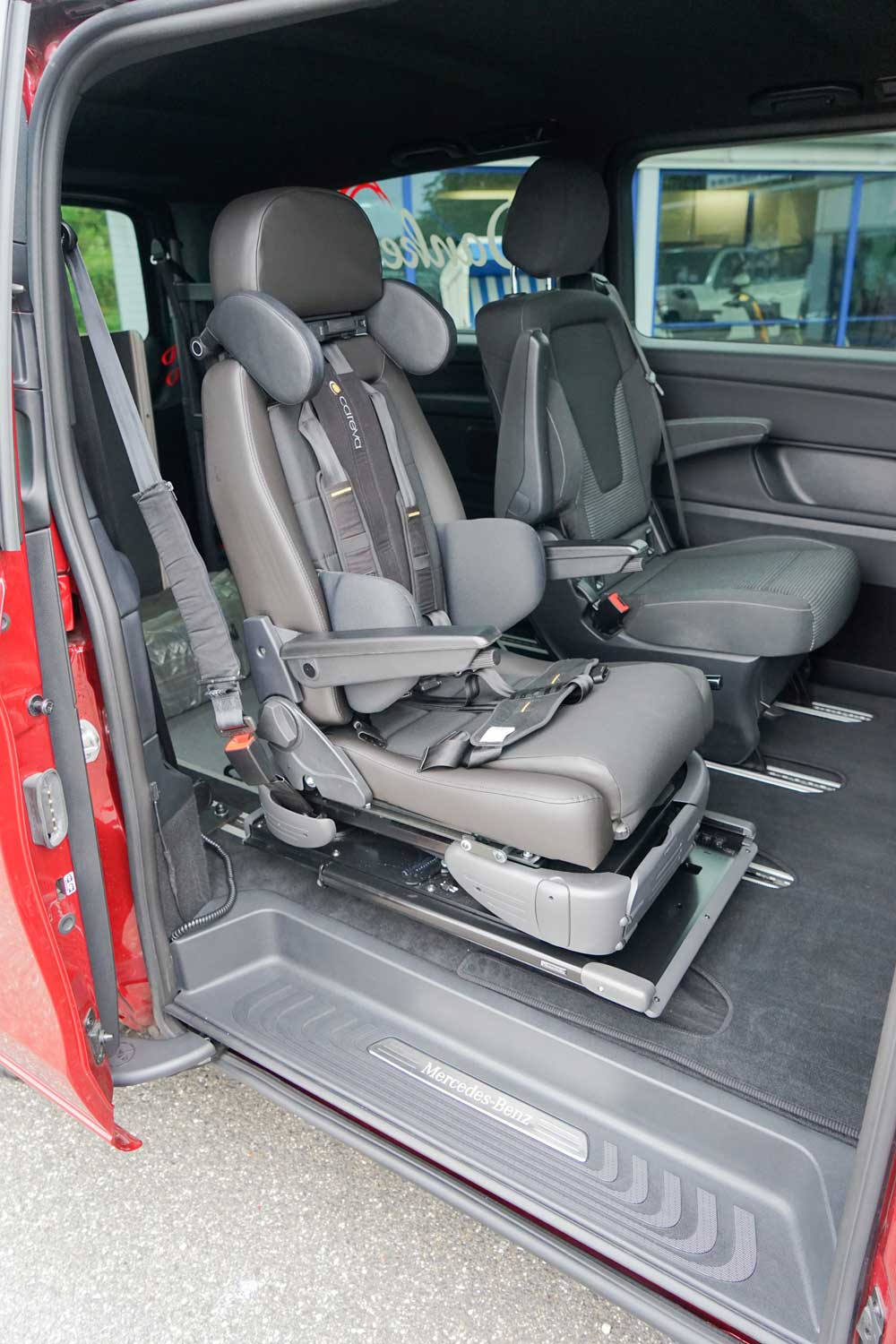 V-Klasse 250 CDI als Beifahrerumbau