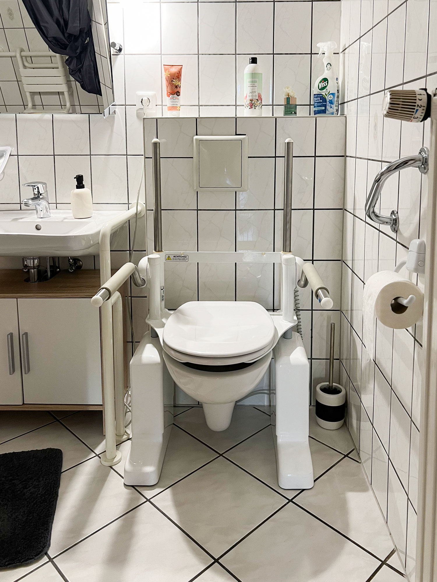 Barrierefreie Ferienwohnung, behindertengerechte Unterkunft, Rollstuhlgerecht, modern, betriebsnah, angenehme Lage, Sodermanns