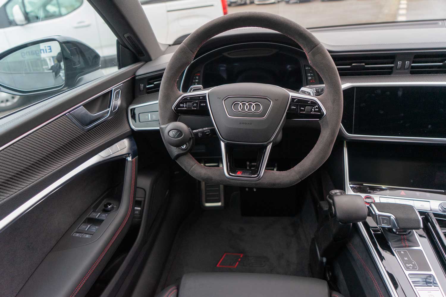 Behindertengerechter Audi RS7 als Selbstfahrerumbau mit Handgerät für Gas und Bremse mit Commander, Sodermanns