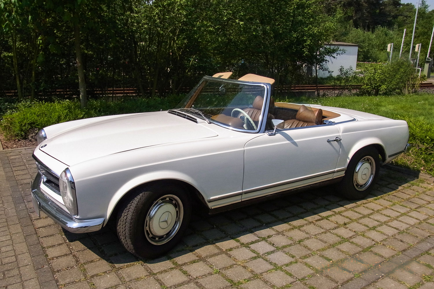 Behindertengerechter Oldtimer, Mercedes Pagode, Handbedienung, Sodermanns